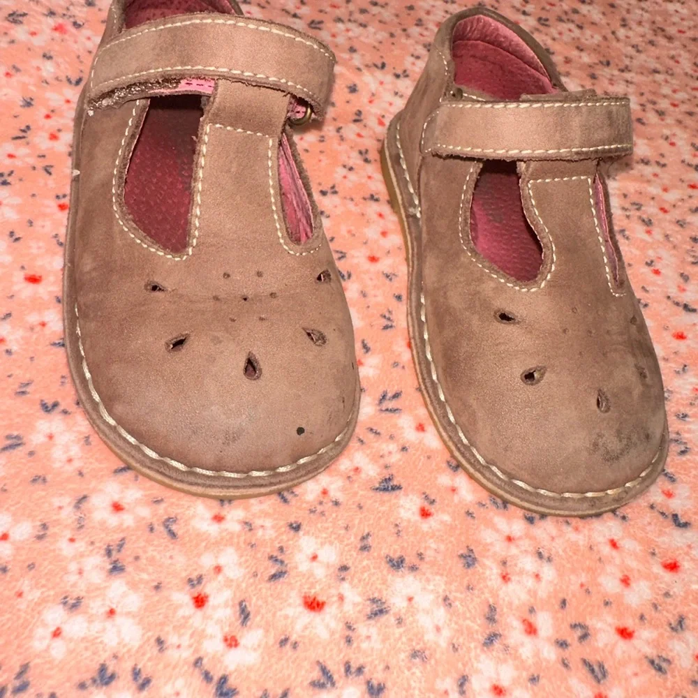 L’Amour suede maryjanes